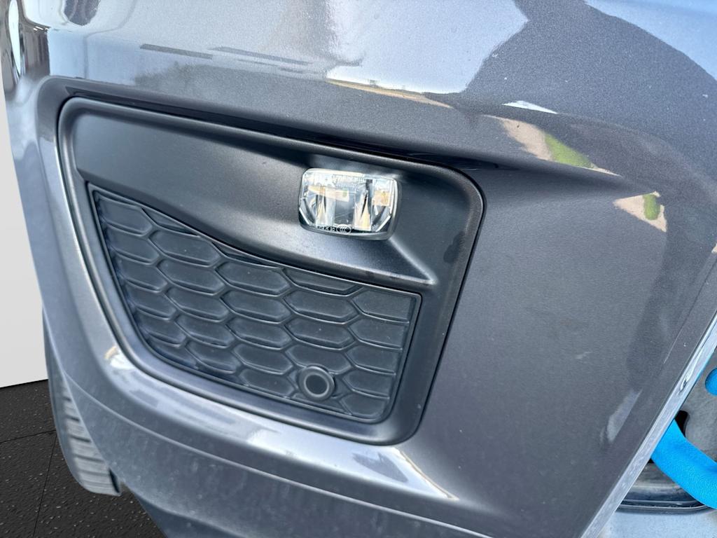 Thumbnail: 2022 Jeep Grand Cherokee - 22