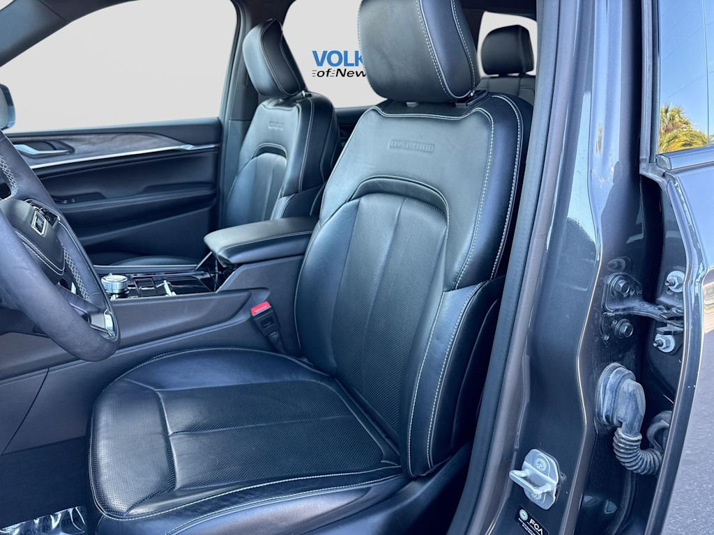 Thumbnail: 2022 Jeep Grand Cherokee - 10
