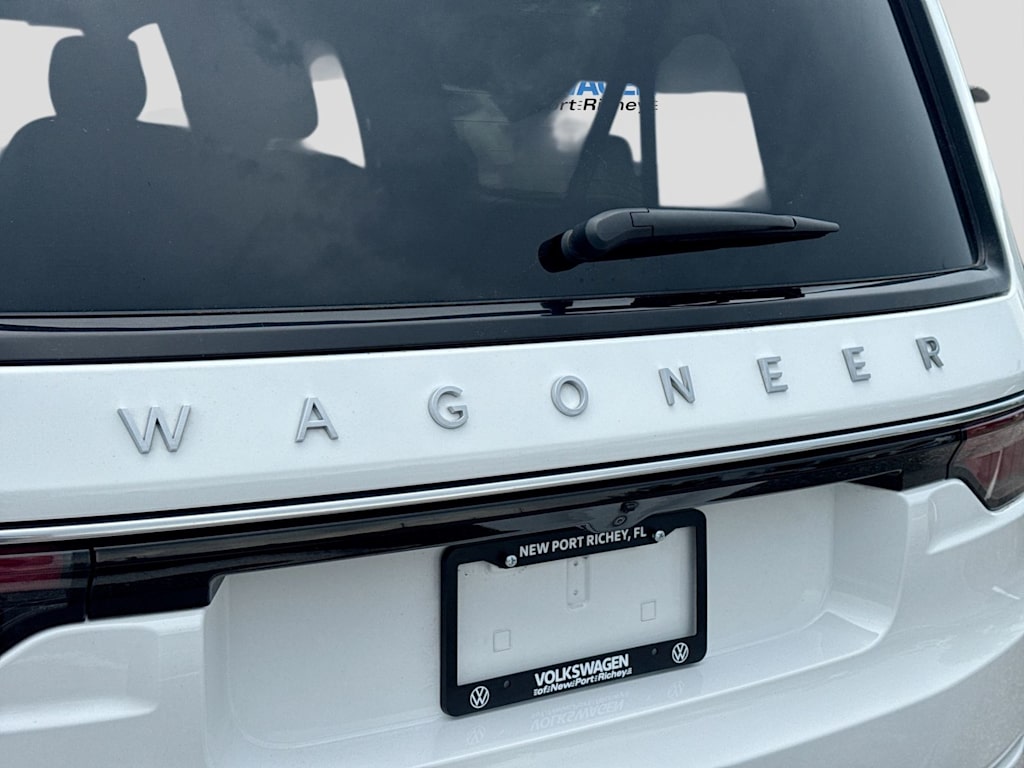 Thumbnail: 2025 Jeep Wagoneer - 7