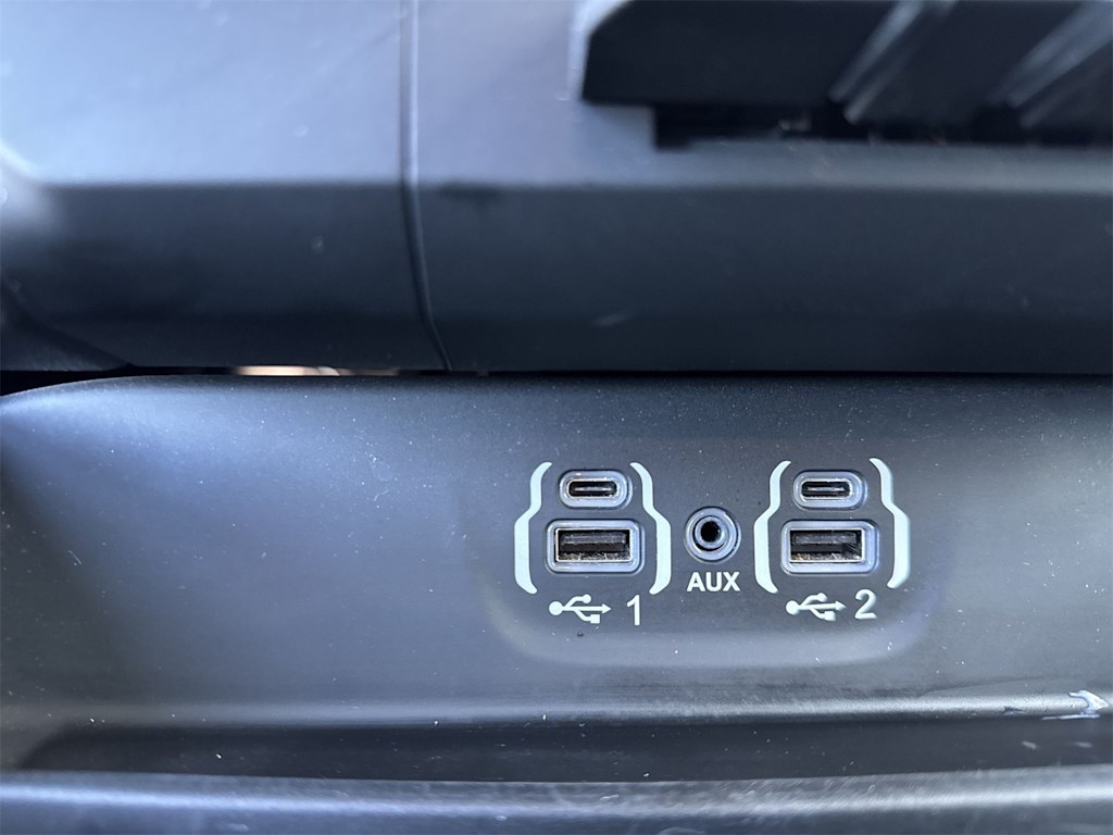 Thumbnail: 2021 RAM 1500 - 41