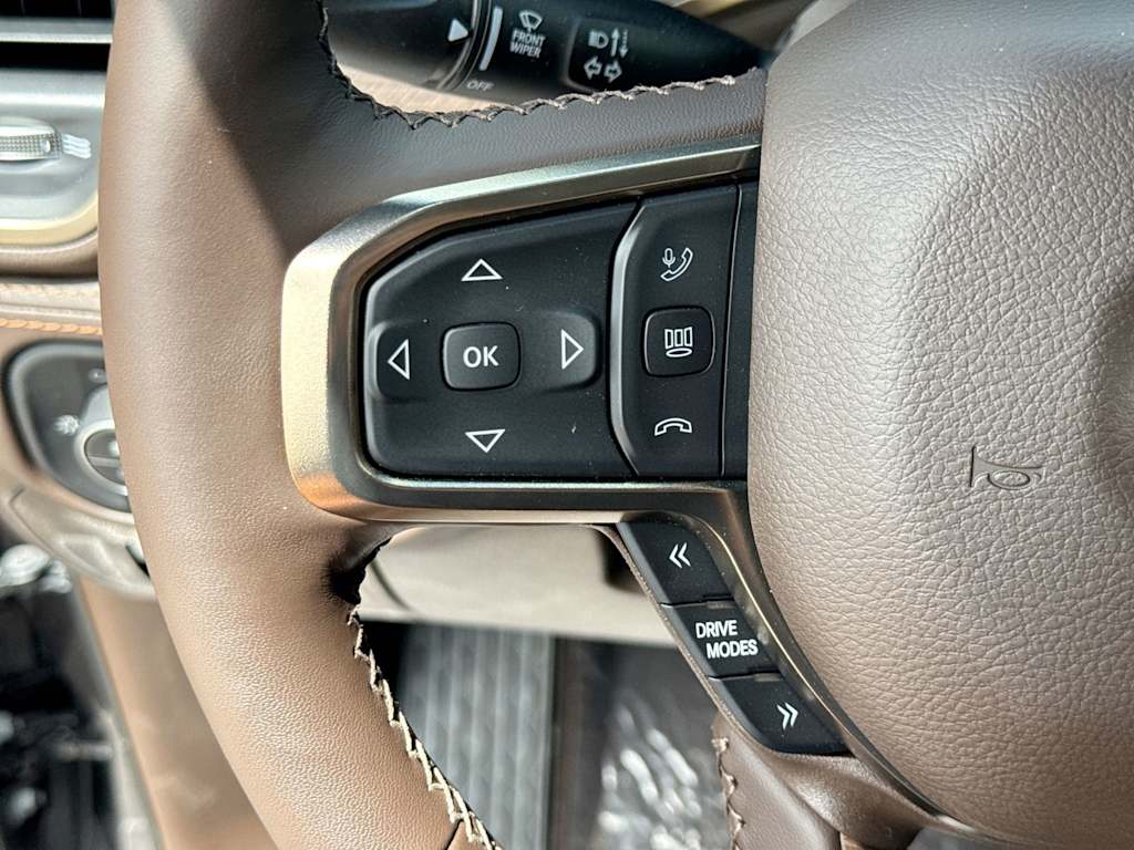 Thumbnail: 2026 RAM 1500 - 35
