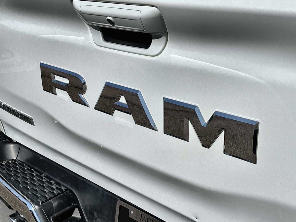 Thumbnail: 2025 RAM 1500 - 22