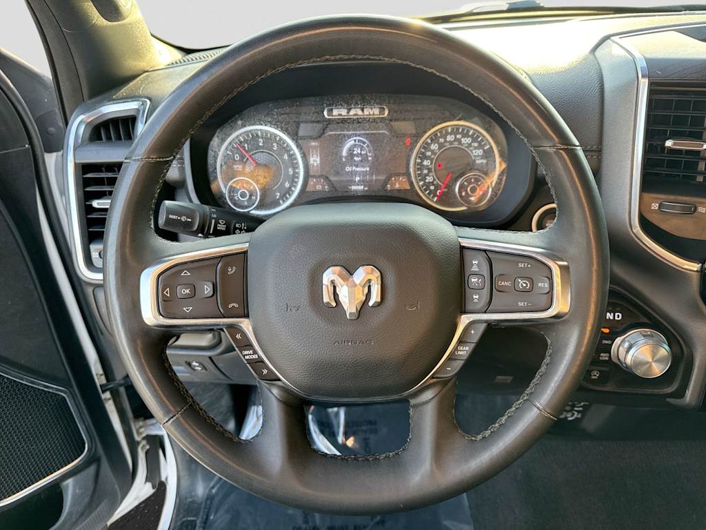 Thumbnail: 2025 RAM 1500 - 10