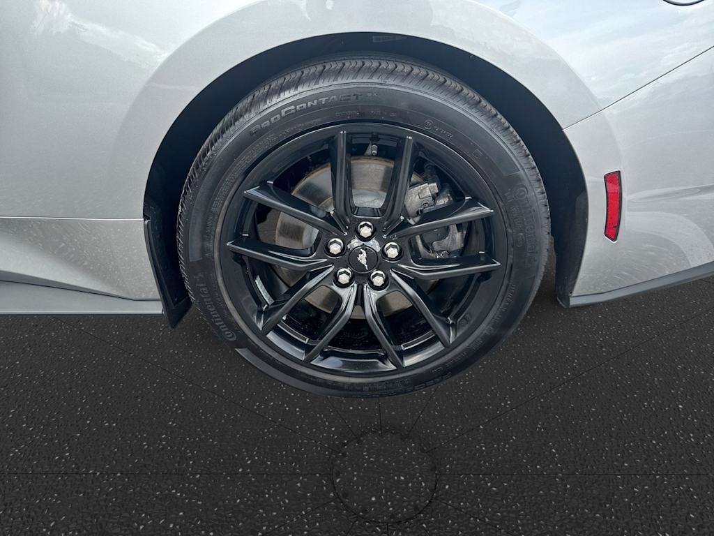 Thumbnail: 2025 Ford Mustang - 8