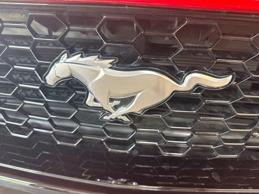 Thumbnail: 2025 Ford Mustang - 6