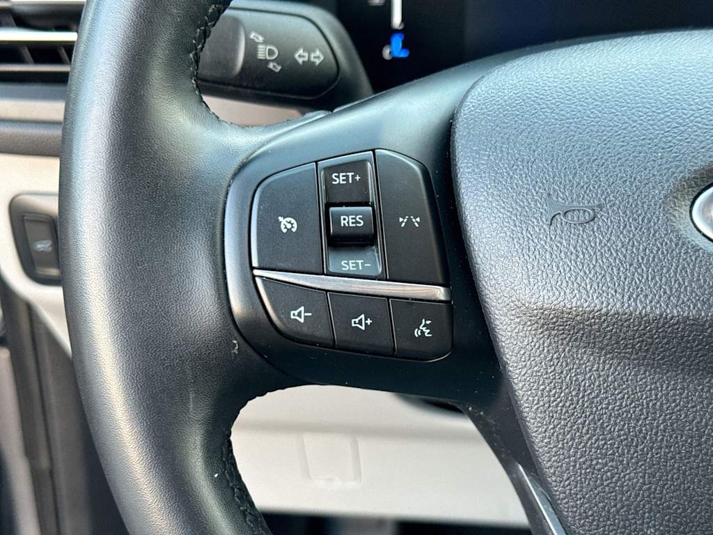 Thumbnail: 2024 Ford Escape - 36