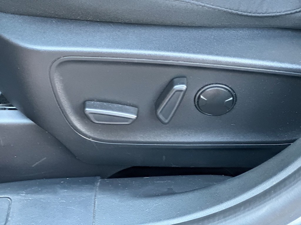 Thumbnail: 2024 Ford Escape - 32