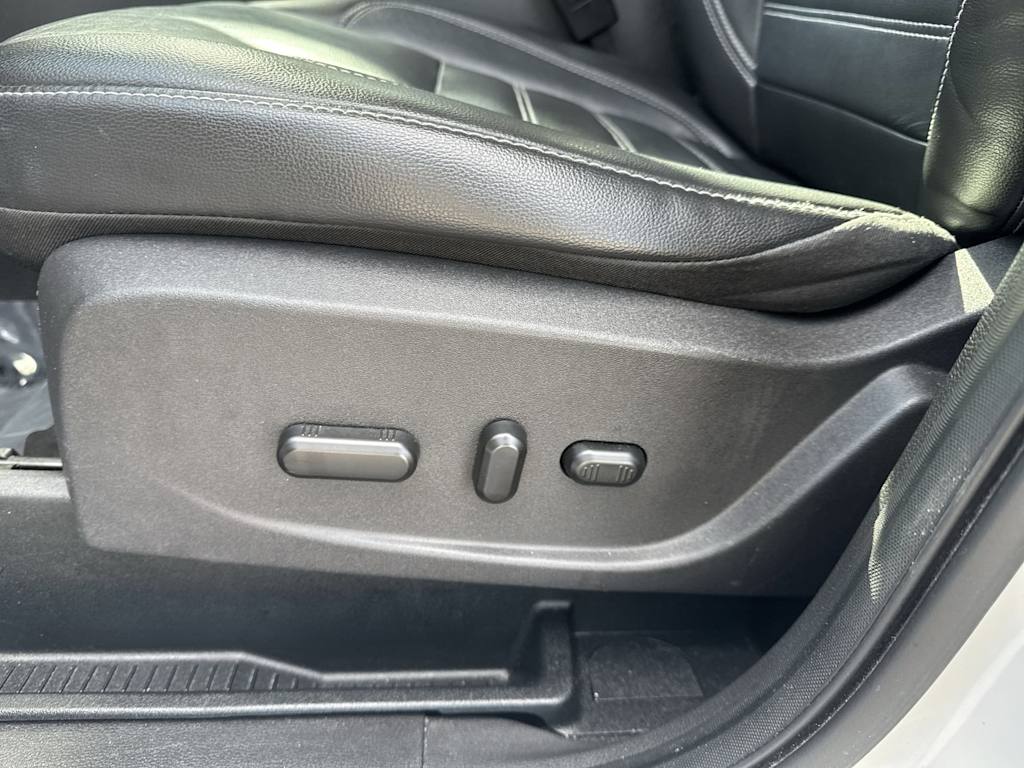 Thumbnail: 2017 Ford Escape - 33