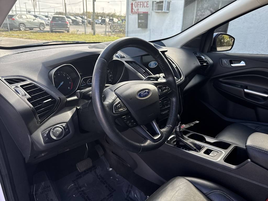 Thumbnail: 2017 Ford Escape - 2