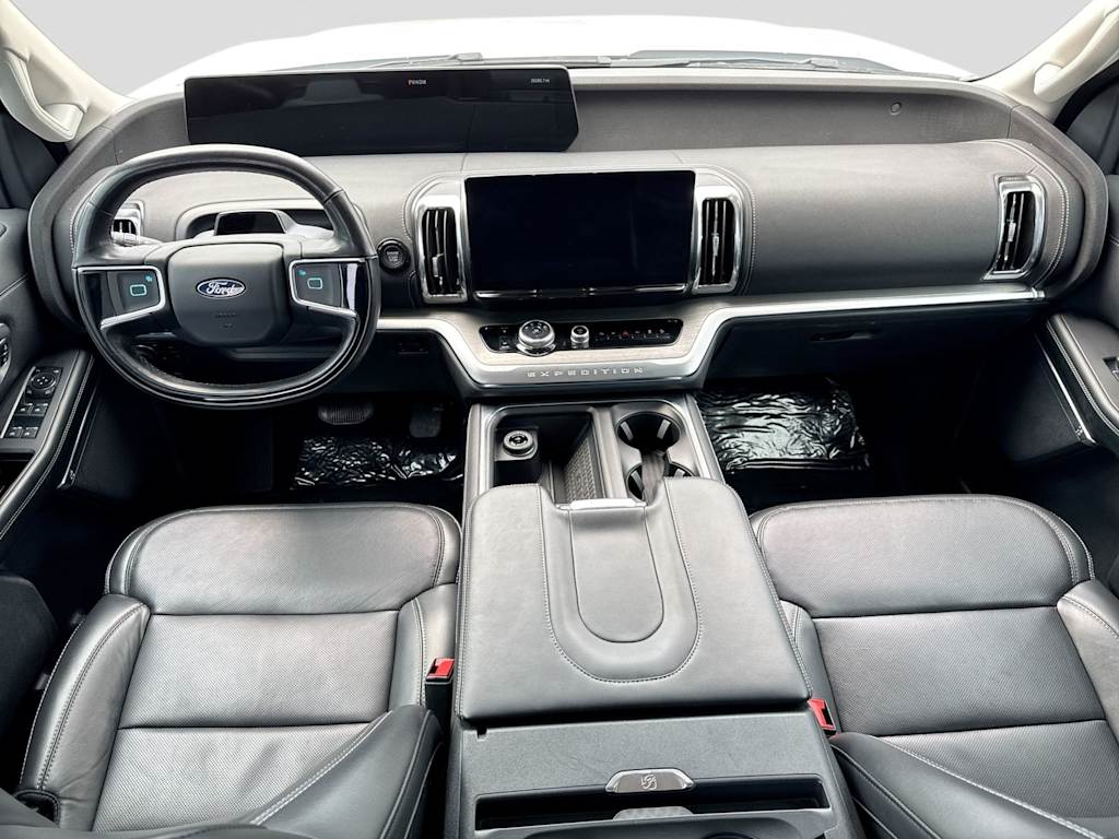 Thumbnail: 2025 Ford Expedition MAX - 9