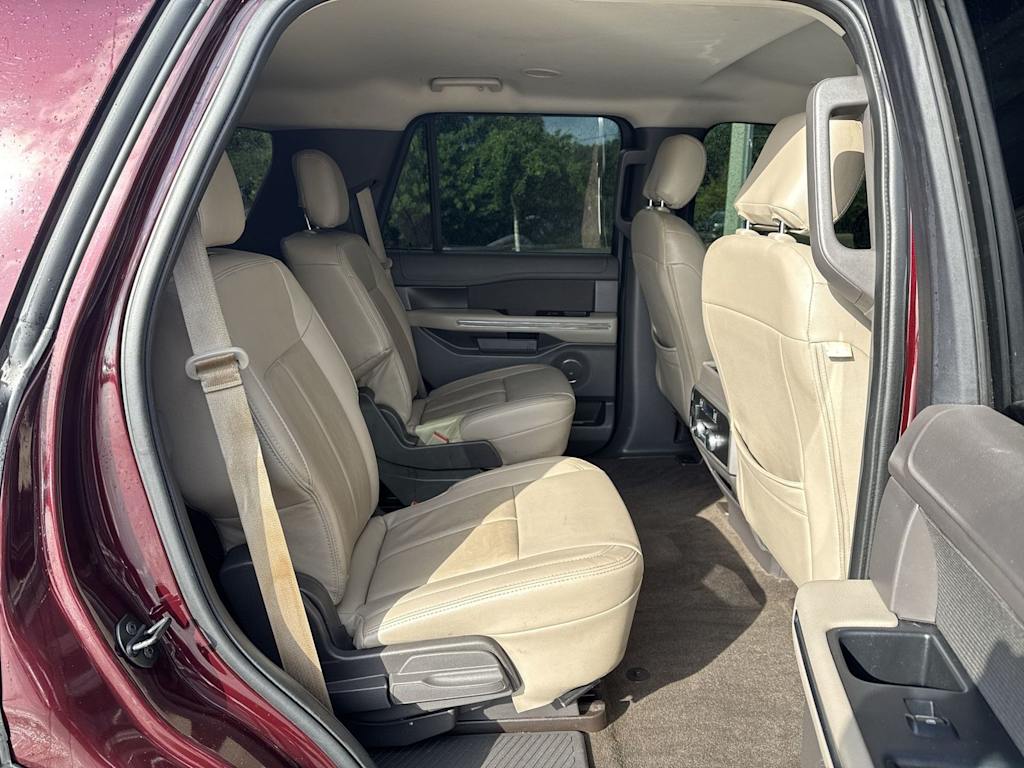 Thumbnail: 2020 Ford Expedition - 30