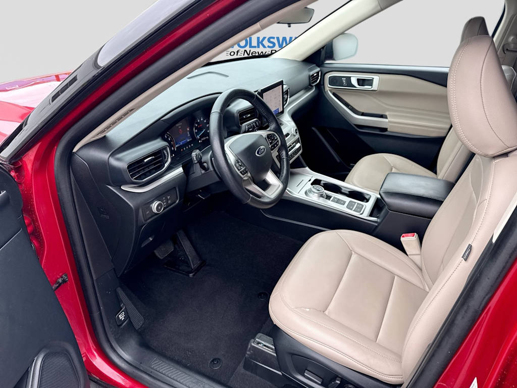 Thumbnail: 2020 Ford Explorer - 10