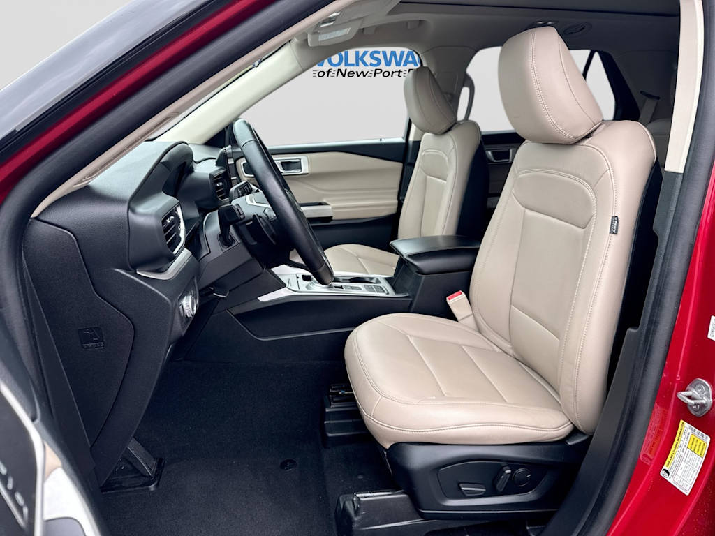 Thumbnail: 2020 Ford Explorer - 11