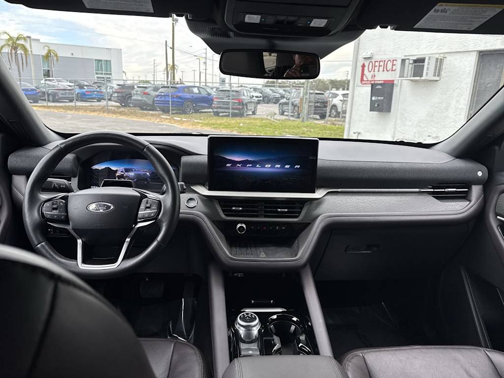 Thumbnail: 2025 Ford Explorer - 14