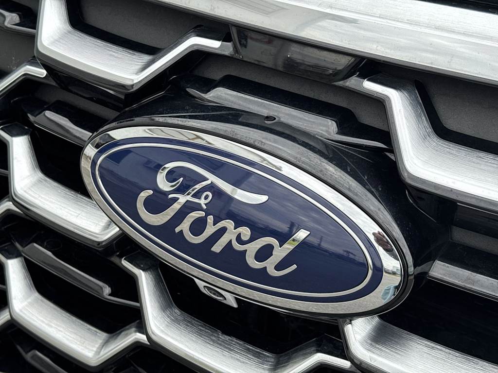 Thumbnail: 2025 Ford Explorer - 27