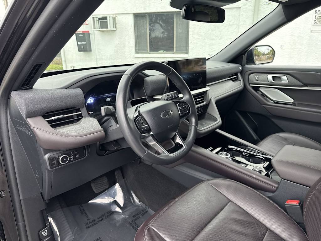 Thumbnail: 2025 Ford Explorer - 10