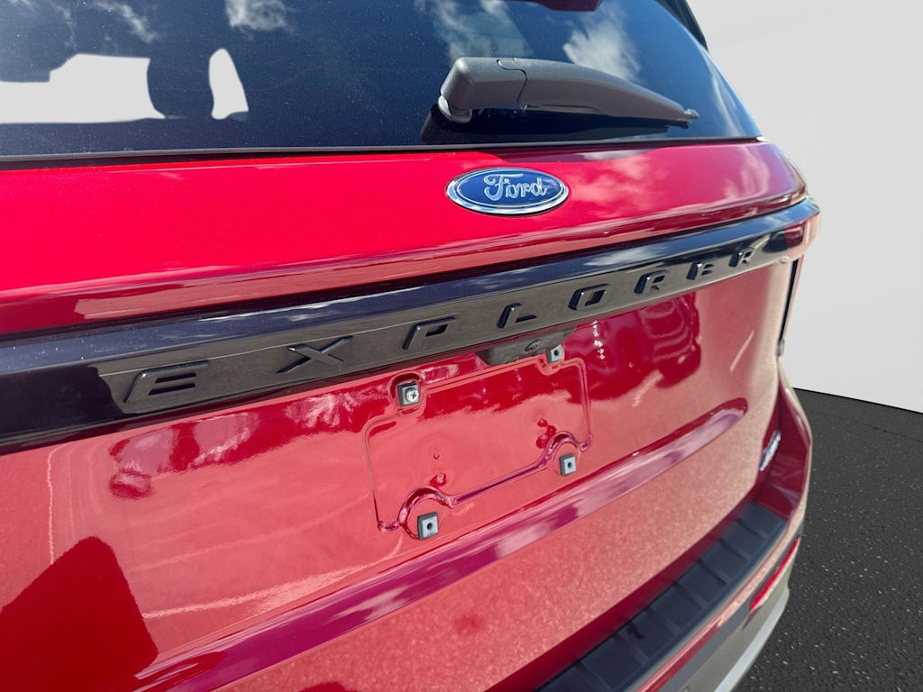 Thumbnail: 2025 Ford Explorer - 30