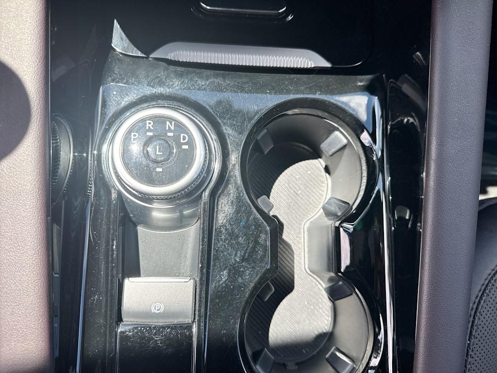 Thumbnail: 2025 Ford Explorer - 9
