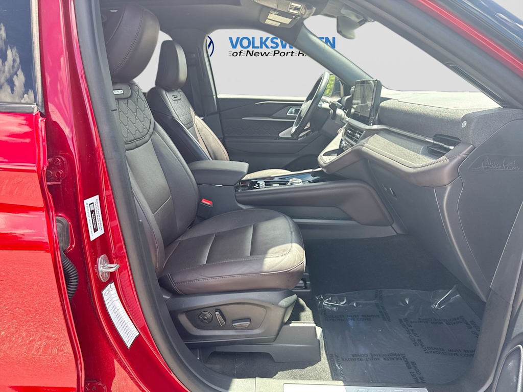 Thumbnail: 2025 Ford Explorer - 12