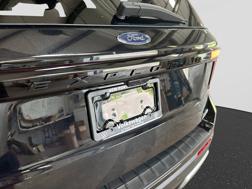 Thumbnail: 2025 Ford Explorer - 31