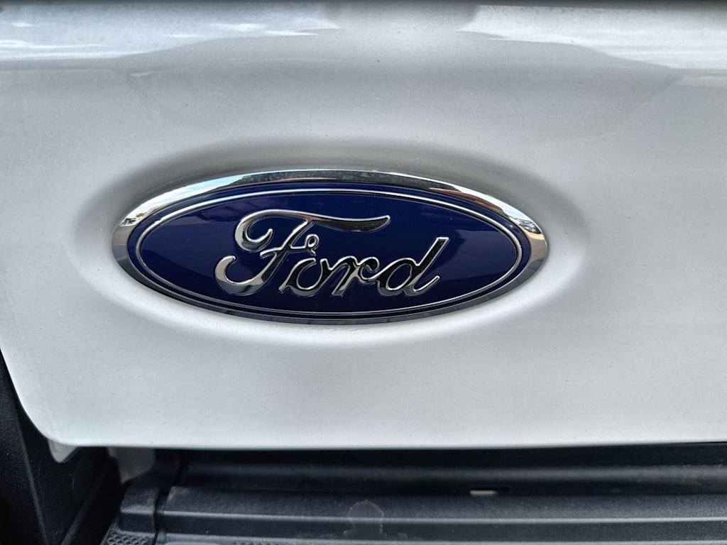 Thumbnail: 2025 Ford F-350 - 6