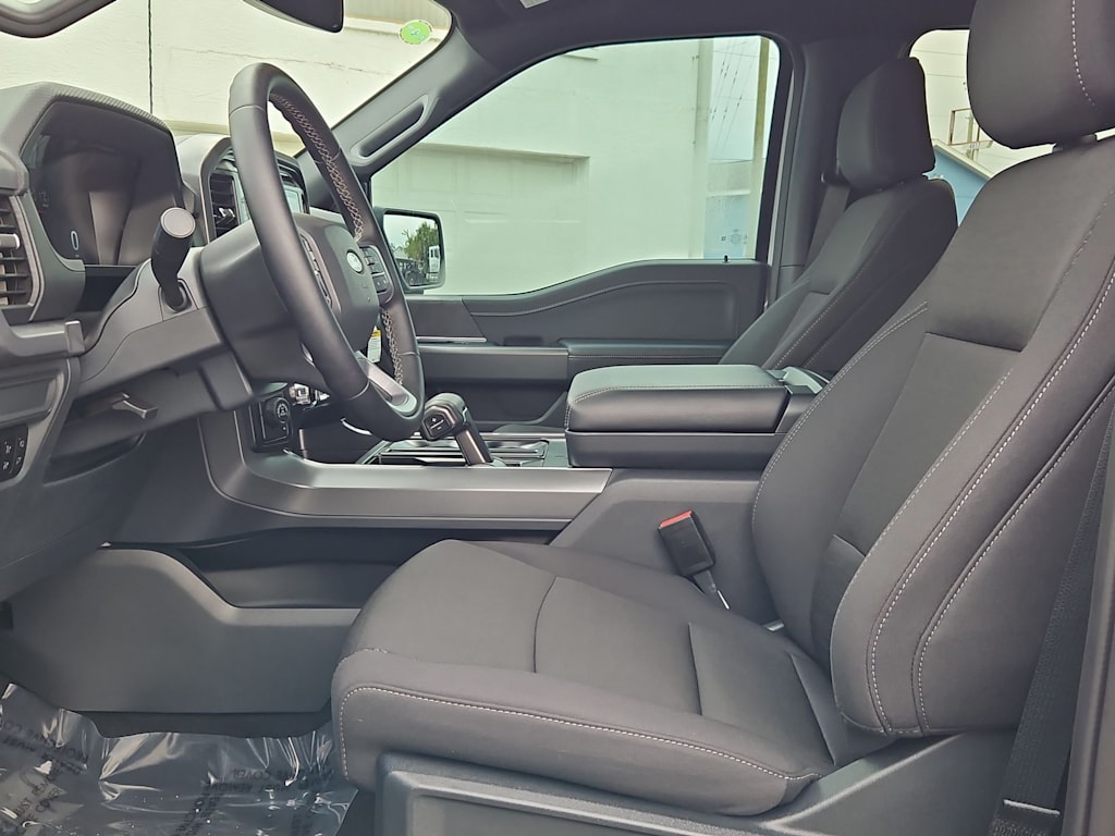 Thumbnail: 2025 Ford F-150 - 11