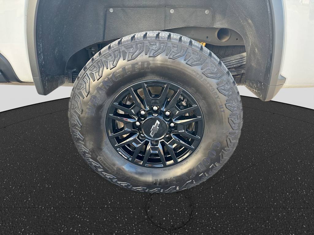 Thumbnail: 2026 Chevrolet Silverado 2500 - 8