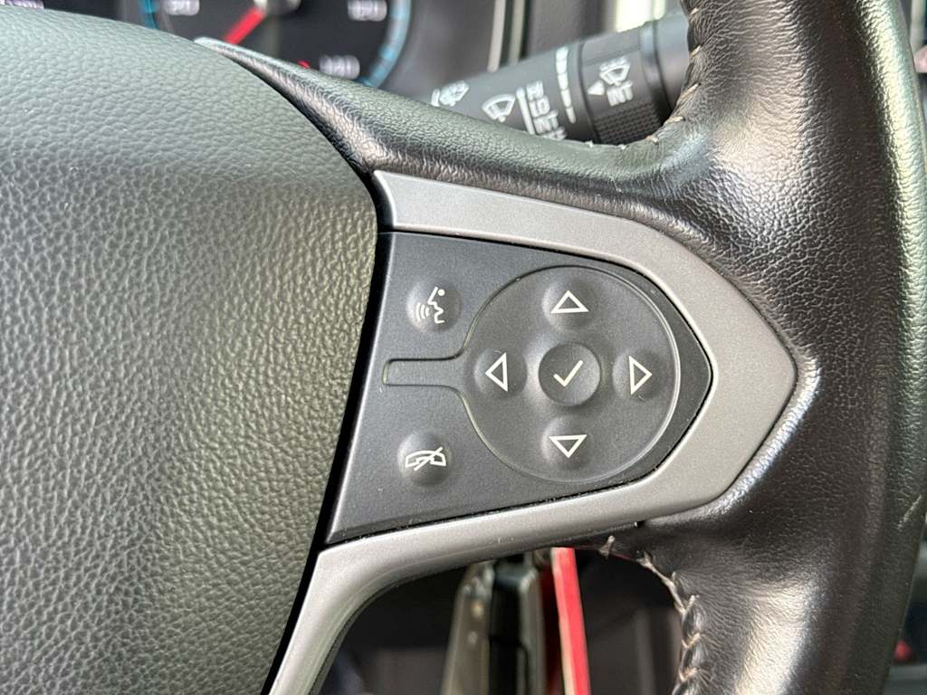 Thumbnail: 2020 Chevrolet Colorado - 36