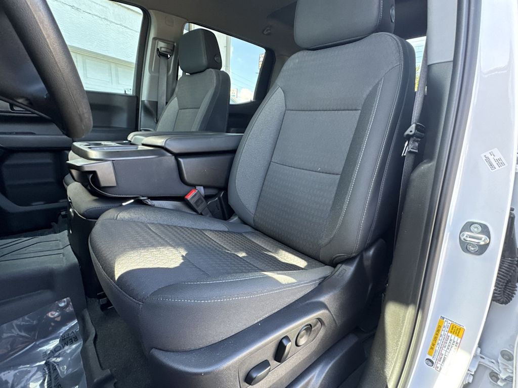 Thumbnail: 2024 Chevrolet Silverado 1500 - 11
