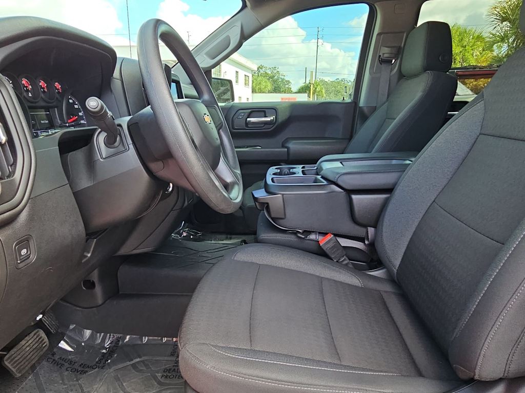 Thumbnail: 2024 Chevrolet Silverado 1500 - 11