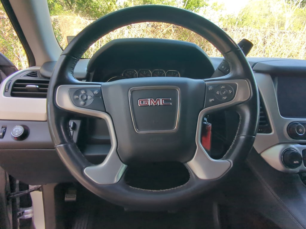 Thumbnail: 2016 GMC Yukon - 14