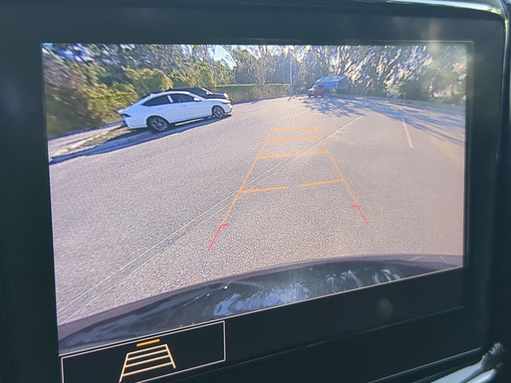 Thumbnail: 2021 Chevrolet Traverse - 33