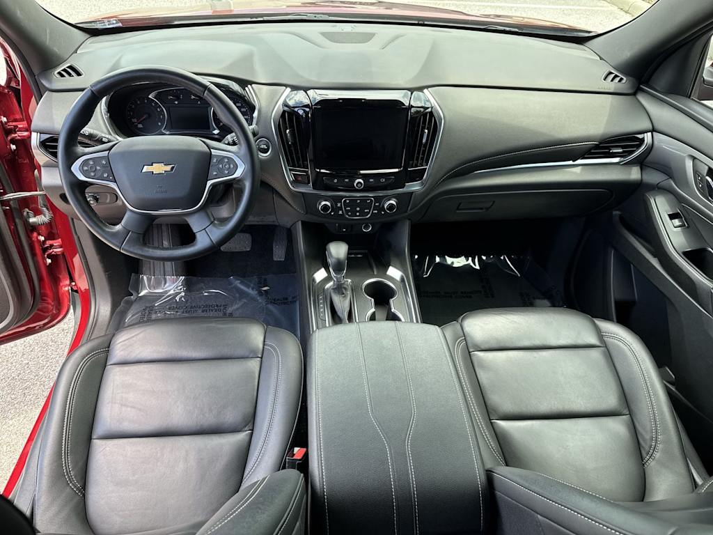 Thumbnail: 2023 Chevrolet Traverse - 2