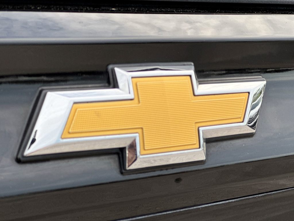 Thumbnail: 2025 Chevrolet Tahoe - 26