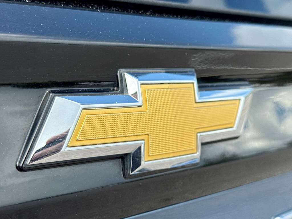 Thumbnail: 2025 Chevrolet Tahoe - 17