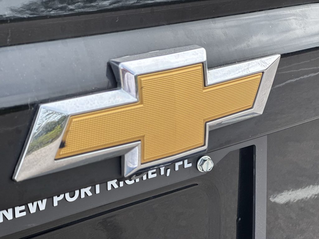 Thumbnail: 2018 Chevrolet Tahoe - 24