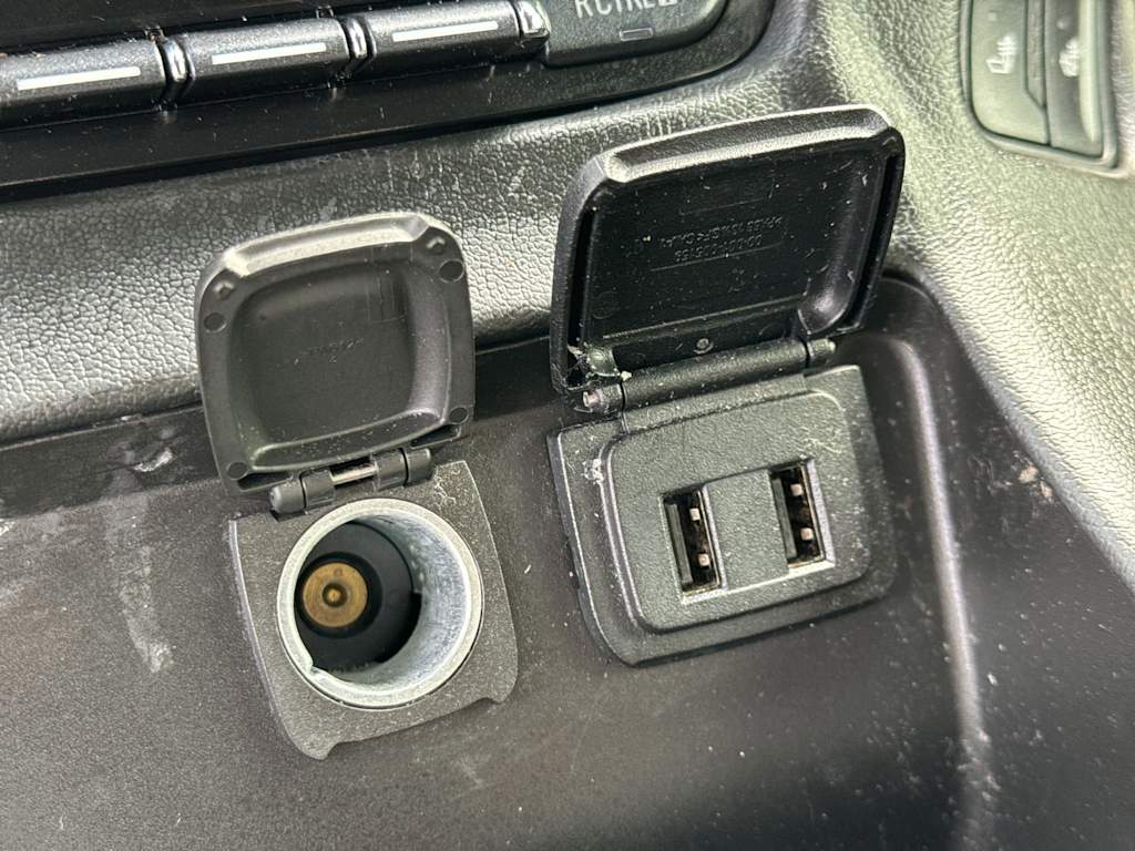 Thumbnail: 2018 Chevrolet Tahoe - 28