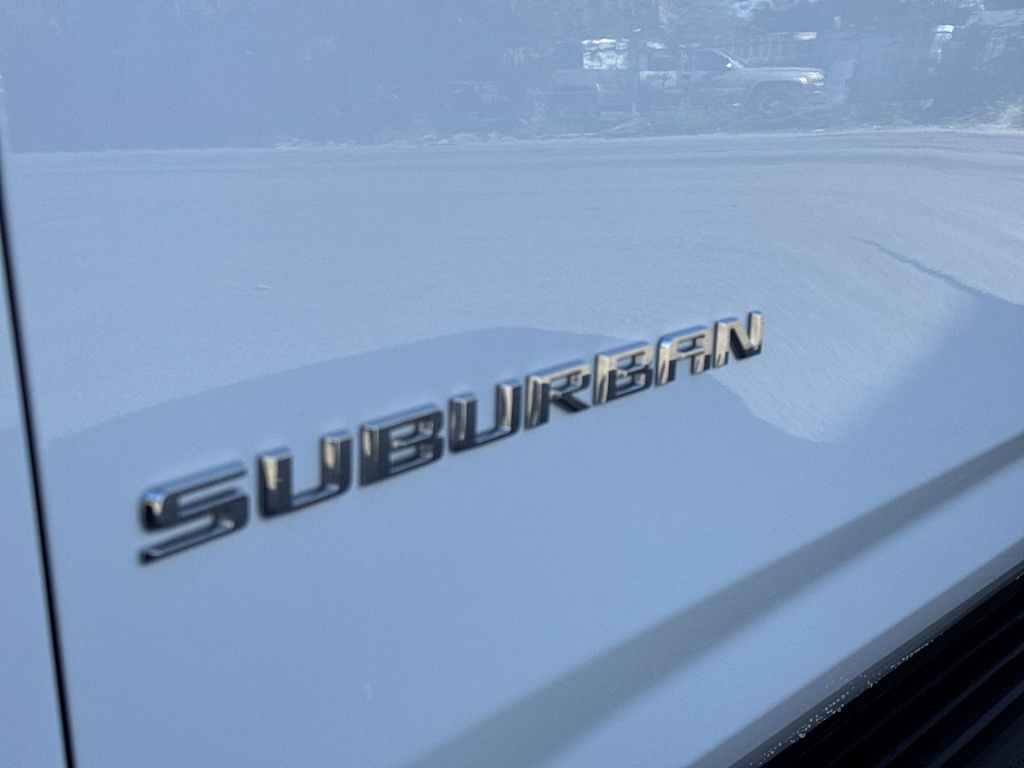 Thumbnail: 2024 Chevrolet Suburban - 27