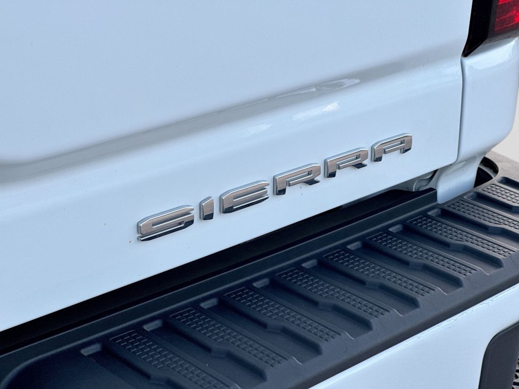 Thumbnail: 2025 GMC Sierra 3500 - 31