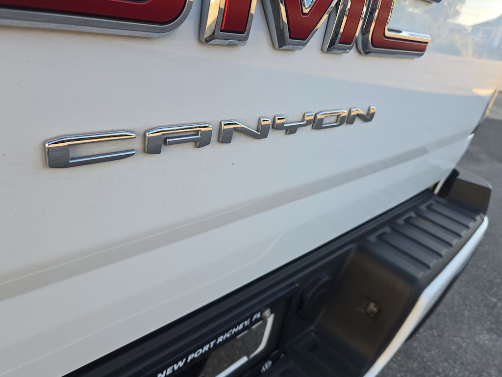 Thumbnail: 2022 GMC Canyon - 23