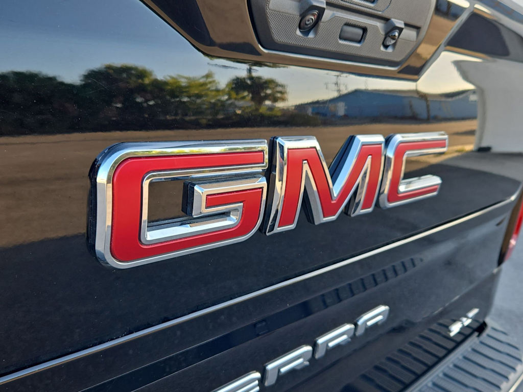 Thumbnail: 2022 GMC Sierra 1500 - 5