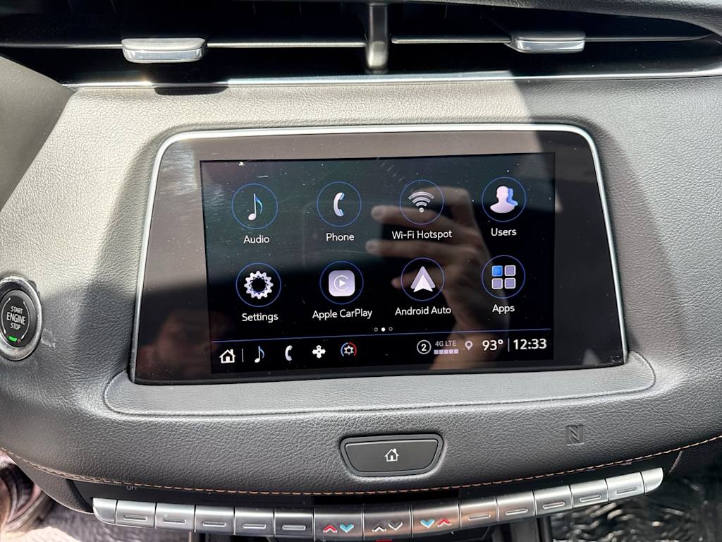 Thumbnail: 2021 Cadillac XT4 - 14