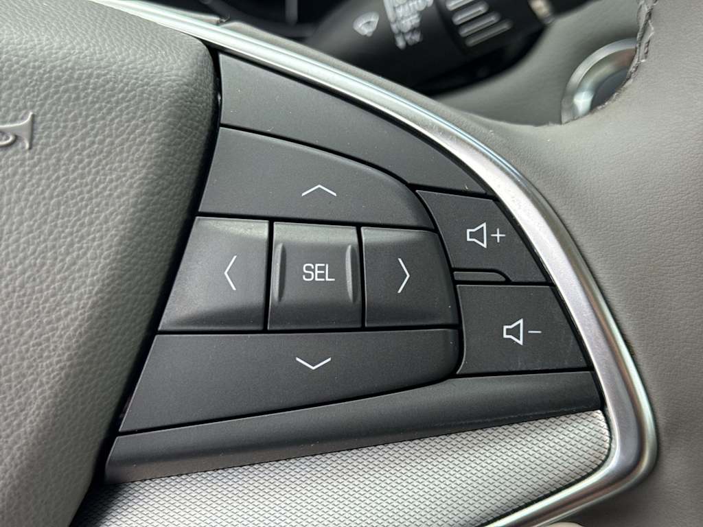 Thumbnail: 2025 Cadillac XT5 - 36