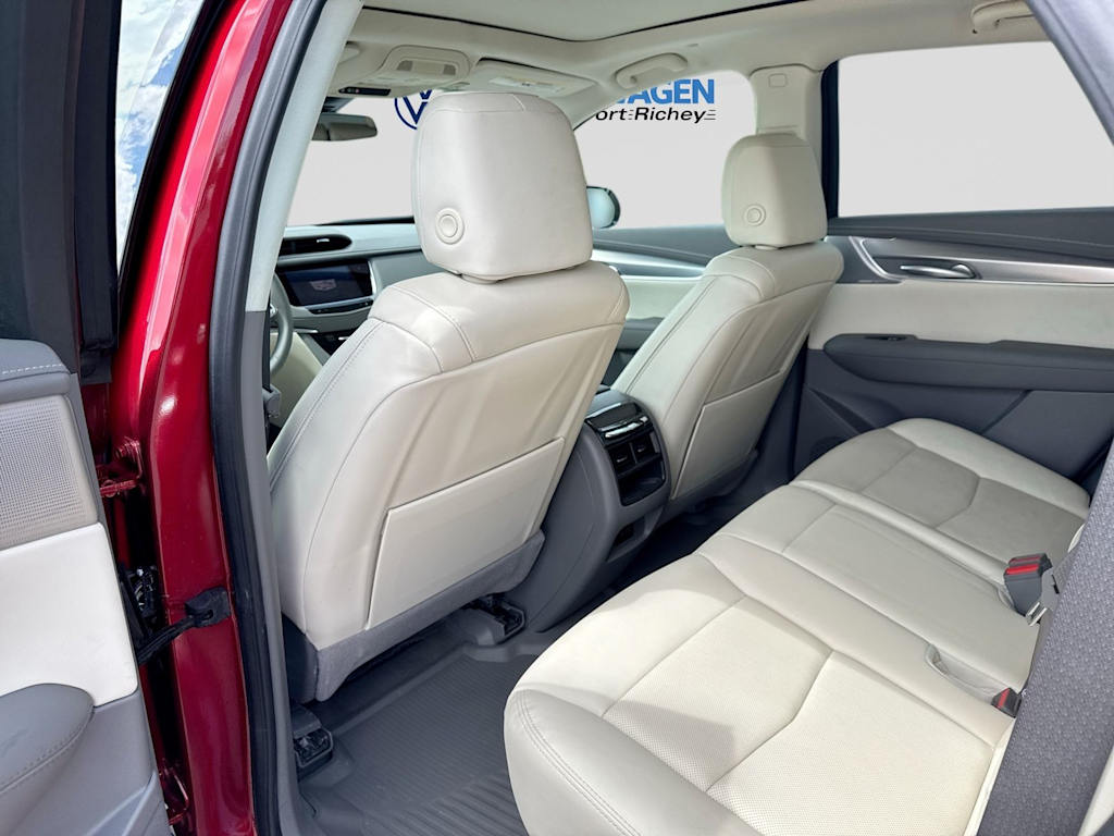Thumbnail: 2025 Cadillac XT5 - 12
