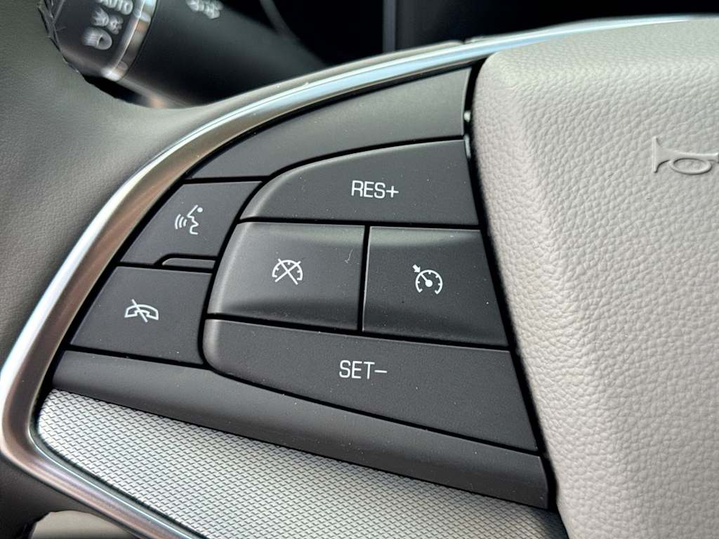 Thumbnail: 2025 Cadillac XT5 - 35