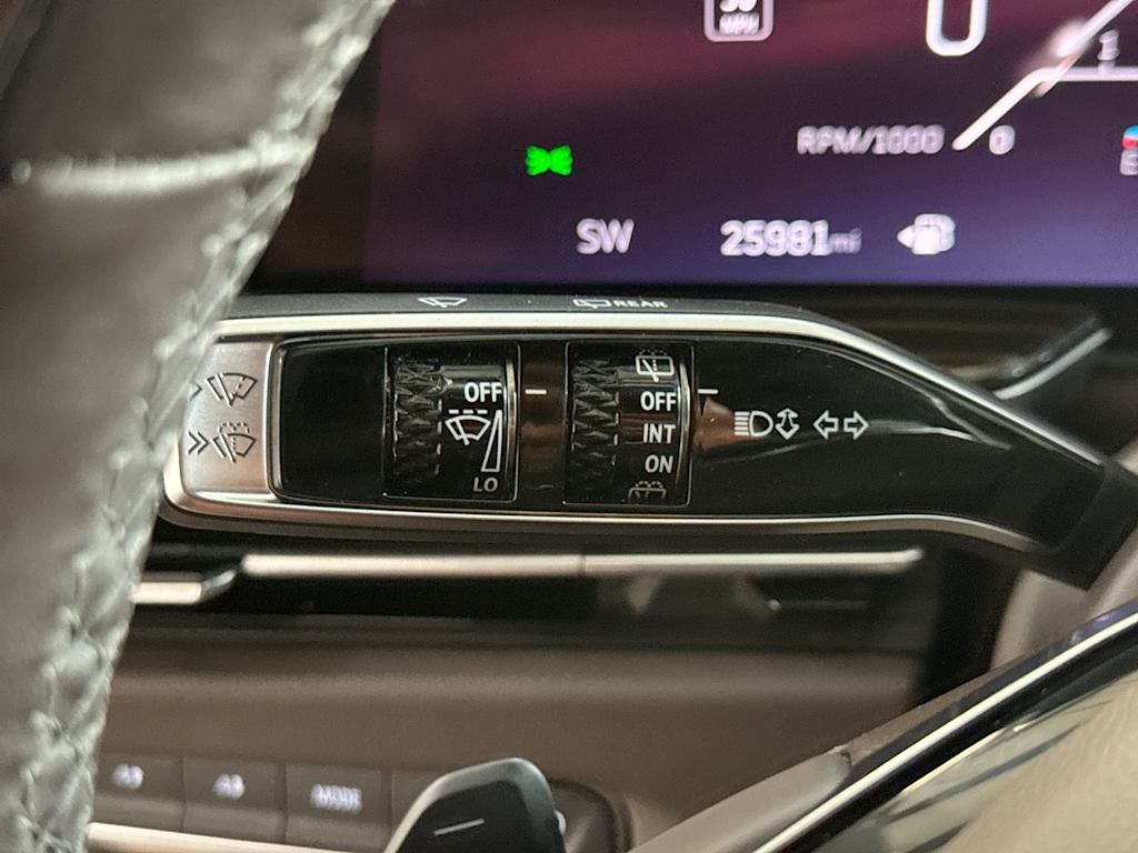 Thumbnail: 2025 Cadillac Escalade - 34