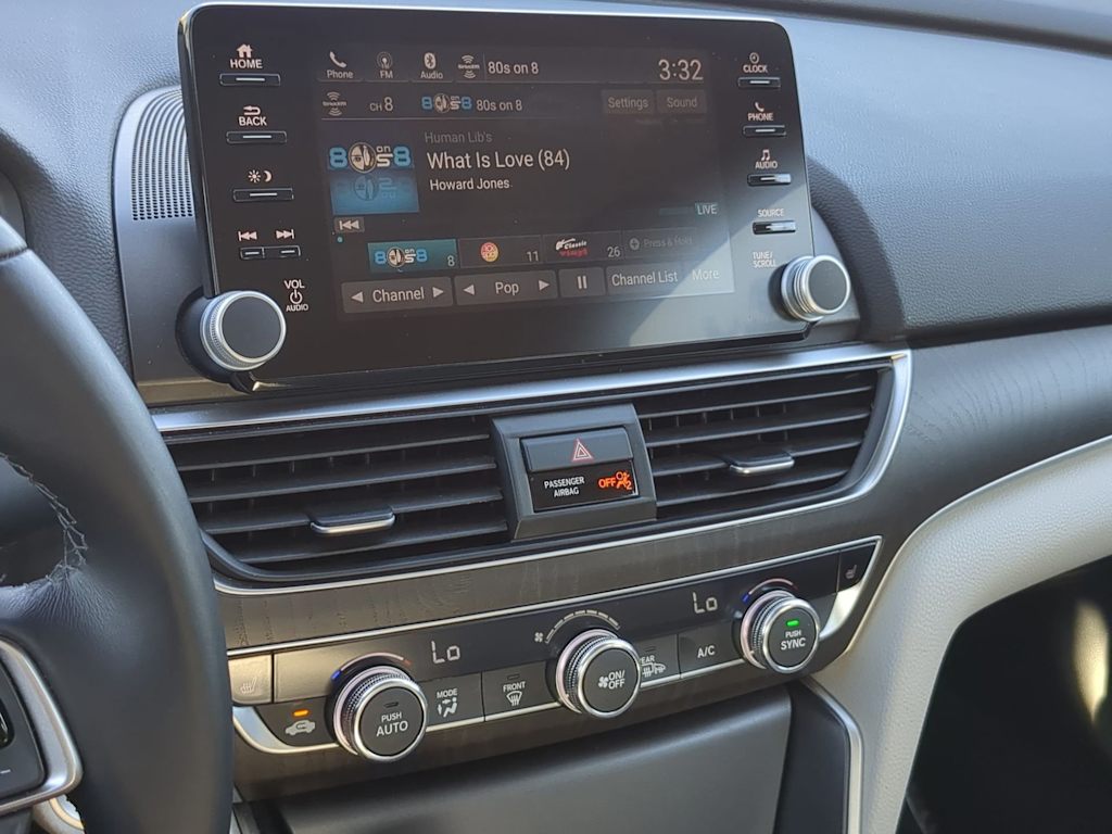 Thumbnail: 2018 Honda Accord - 14