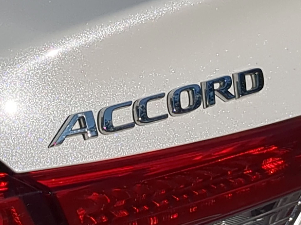 Thumbnail: 2018 Honda Accord - 25
