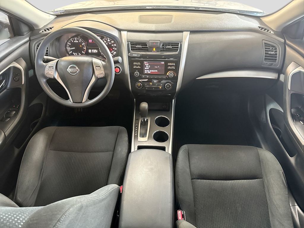 Thumbnail: 2015 Nissan Altima - 8