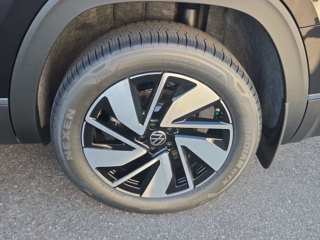 Thumbnail: 2026 Volkswagen Atlas - 8